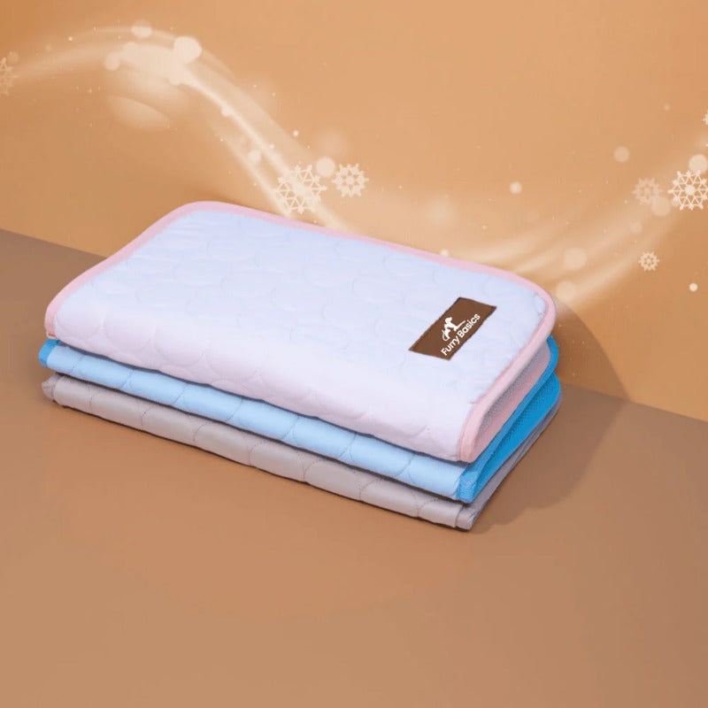 Portable Pet Cooling Mat – No Gel, No Freeze, Just Instant Relief